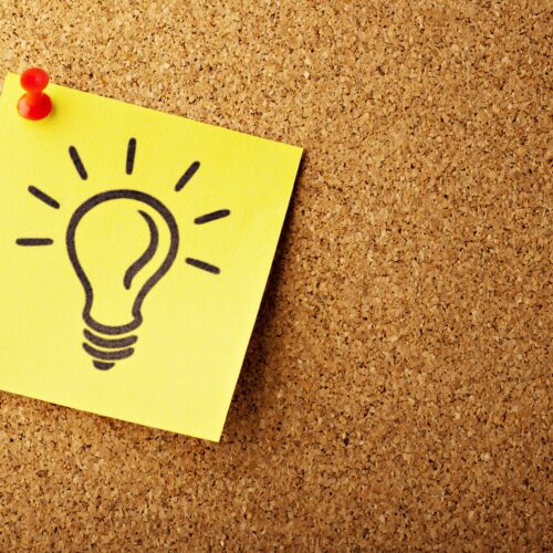 Post-it image of lightbulb